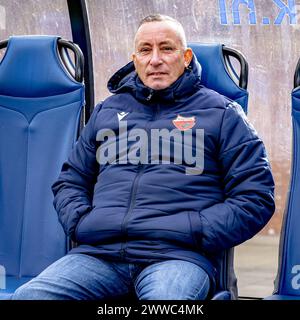 WERKENDAM, Niederlande. März 2024. Fußball, Stadion de Zwaaier, BetNation Divisie, Saison 2023/2024, während des Spiels Kozakken Boys - Jong Almere City, Kozakken Boys Trainer Edwin Grunholz Credit: Pro Shots/Alamy Live News Stockfoto