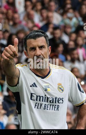 Luís Figo ON während des Corazon Classic 2024 Benefizfußballspiels zwischen Real Madrid und dem FC Porto im Santiago Bernabeu Stadion in Madrid auf Ma Stockfoto