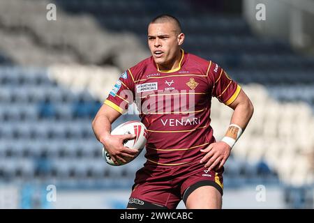 Huddersfield, Großbritannien. März 2024. TUI Lolohea von Huddersfield Giants bricht mit dem Ball beim Spiel Huddersfield Giants gegen Hull FC im John Smith's Stadium, Huddersfield, Großbritannien, 23. März 2024 (Foto: Mark Cosgrove/News Images) in Huddersfield, Großbritannien am 23. März 2024. (Foto: Mark Cosgrove/News Images/SIPA USA) Credit: SIPA USA/Alamy Live News Stockfoto