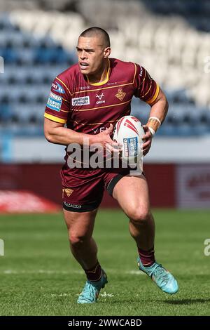 Huddersfield, Großbritannien. März 2024. TUI Lolohea von Huddersfield Giants bricht mit dem Ball beim Spiel Huddersfield Giants gegen Hull FC im John Smith's Stadium, Huddersfield, Großbritannien, 23. März 2024 (Foto: Mark Cosgrove/News Images) in Huddersfield, Großbritannien am 23. März 2024. (Foto: Mark Cosgrove/News Images/SIPA USA) Credit: SIPA USA/Alamy Live News Stockfoto