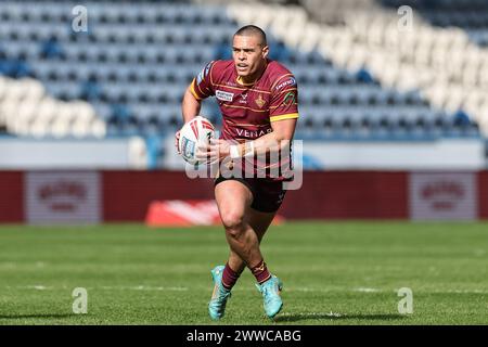 Huddersfield, Großbritannien. März 2024. TUI Lolohea von Huddersfield Giants bricht mit dem Ball beim Spiel Huddersfield Giants gegen Hull FC im John Smith's Stadium, Huddersfield, Großbritannien, 23. März 2024 (Foto: Mark Cosgrove/News Images) in Huddersfield, Großbritannien am 23. März 2024. (Foto: Mark Cosgrove/News Images/SIPA USA) Credit: SIPA USA/Alamy Live News Stockfoto