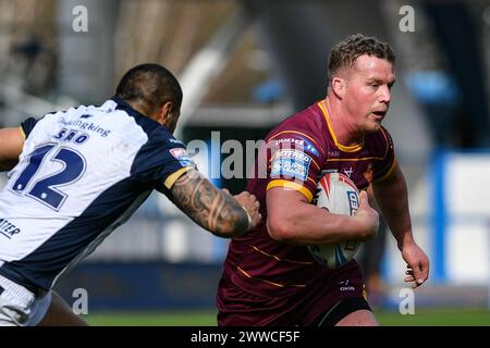 Huddersfield, Großbritannien. März 2024. Adam Milner (9) von Huddersfield Giants. Rugby League Betfred Challenge Cup, Huddersfield Giants vs Hull FC im John Smith's Stadium, Huddersfield, UK Credit: Dean Williams/Alamy Live News Credit: Dean Williams/Alamy Live News Stockfoto