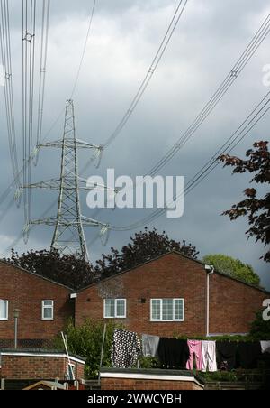 010/13 Datei Foto. Das Energieunternehmen Npower hat sich als dritter großer Anbieter für Preiserhöhungen bekannt gegeben, wobei die Zweistoffrechnung um 10,4 % steigen wird. Der Preis Stockfoto