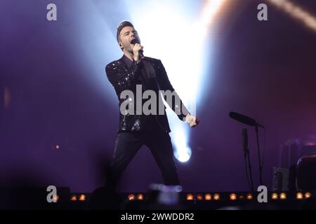 Mexiko-Stadt, Mexiko. März 2024. Shane Filan von der irischen Band Westlife tritt am 22. März 2024 während der Wild Dreams Tour in der Arena CDMX in Mexiko-Stadt auf. (Foto: Luis Marin/Eyepix Group) Credit: NurPhoto SRL/Alamy Live News Stockfoto