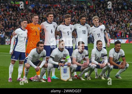 London, Großbritannien. März 2024. Foto des englischen Teams vor dem Spiel während des Internationalen Freundschaftsspiels England gegen Brasilien im Wembley Stadium, London, Großbritannien, 23. März 2024 (Foto: Gareth Evans/News Images) in London, Großbritannien am 23. März 2024. (Foto: Gareth Evans/News Images/SIPA USA) Credit: SIPA USA/Alamy Live News Stockfoto