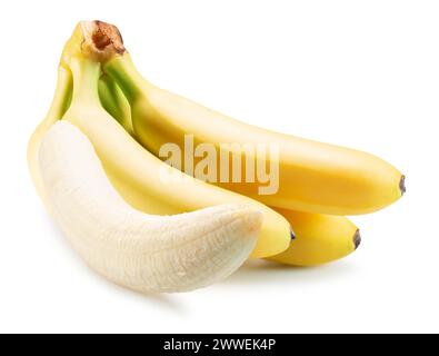 Leckere Bananen mit Scheiben auf weißem Hintergrund. Beschneidungspfad. Stockfoto