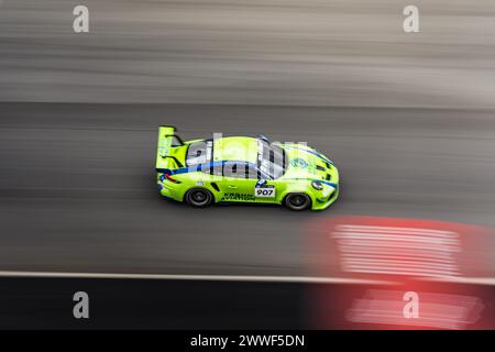 Scarperia, Firenze, Italien. März 2024. 907 Porsche 911 GT3 Cup des Teams RPM Racing während des Hankook 12H Rennens auf dem Mugello Circuit (Bild: © Luca Martini/ZUMA Press Wire) NUR REDAKTIONELLE VERWENDUNG! Nicht für kommerzielle ZWECKE! Stockfoto