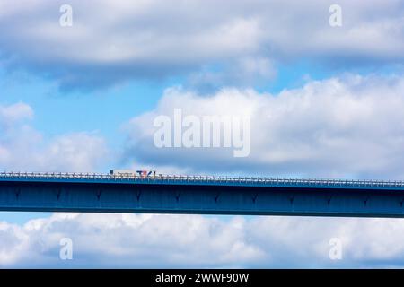 Hochmoselbrücke Hochmoselbrücke, LKW Zeltingen-Rachtig Mosel Rheinland-Pfalz, Rheinland-Palat Deutschland Stockfoto