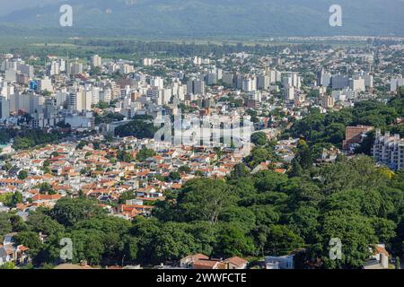 Luftaufnahme der Stadt Salta in Argentinien. Stockfoto