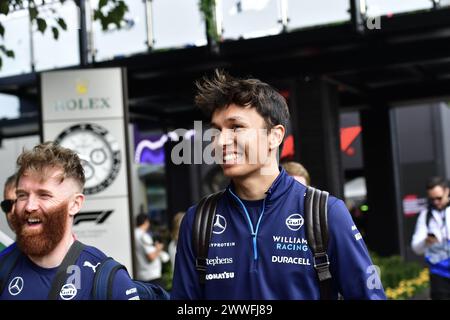 MELBOURNE, AUSTRALIEN, 24. März 2024. Im Bild: 23 Alexander Albon (THA) Williams Racing im Fahrerlager beim FIA Formel 1 Rolex Australian Grand Prix 2024 3. Runde vom 22. Bis 24. März auf dem Albert Park Street Circuit in Melbourne, Australien. Quelle: Karl Phillipson/Alamy Live News Stockfoto