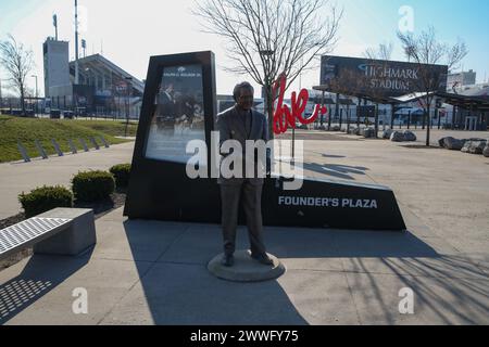 Buffalo, NY, USA. März 2024. Das Highmark Stadium ist in der Nebensaison leer. Die Buffalo Bills spielen noch eine Saison hier, bevor sie acr verschieben Stockfoto