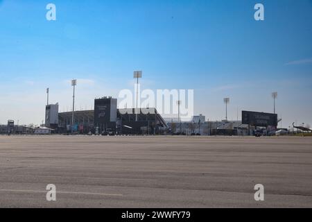 Buffalo, NY, USA. März 2024. Das Highmark Stadium ist in der Nebensaison leer. Die Buffalo Bills spielen noch eine Saison hier, bevor sie acr verschieben Stockfoto