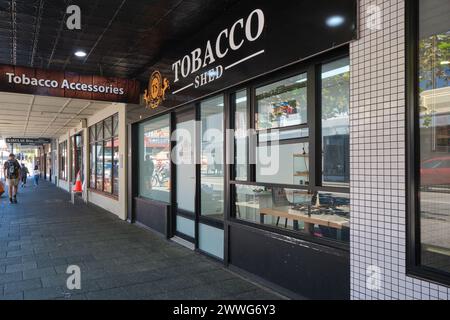 The Tobacco Shed, ein Geschäft, das Tabakprodukte und Zubehör in Northbridge, Perth, Western Australia verkauft. Stockfoto