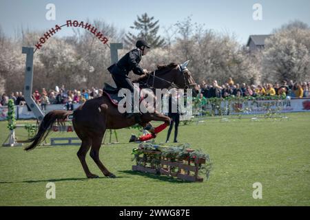 Sofia, Bulgarien - 23. März 2024: PferdeOstern oder Theodore-Tag in Bulgarien, auch bekannt als PferdeOstern, gefeiert am ersten Samstag der Fastenzeit. Eine bestellung Stockfoto