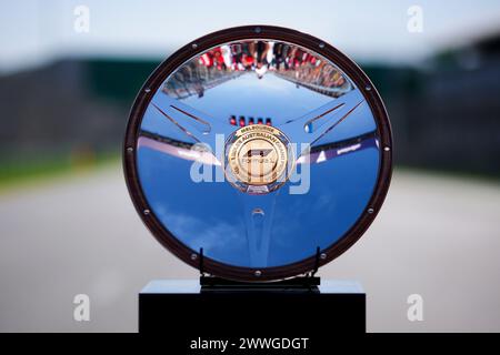 Melbourne, Australie. März 2024. Australian GP Trophy während des Formel 1 Rolex Australian Grand Prix 2024, 3. Runde der Formel 1 Weltmeisterschaft 2024 vom 22. Bis 24. März 2024 auf dem Albert Park Circuit in Melbourne, Australien - Foto Eric Alonso/DPPI Credit: DPPI Media/Alamy Live News Stockfoto