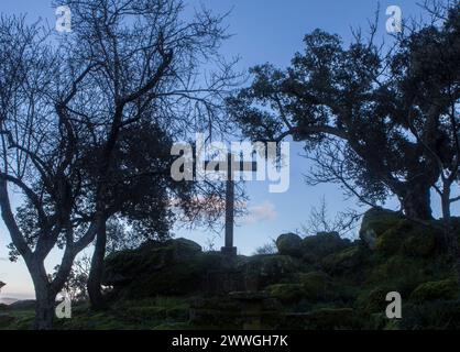 P. de Acim, Spanien - 21. Januar 2024: Außengärten des Klosters El Palancar, Pedroso de Acim, Caceres, Spanien Stockfoto