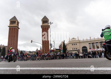 Die letzte Etappe der Volta a Catalunya beginnt mit Tadej Pogacar als unbestrittenem Führer und beginnt und endet in Barcelona, ​​culminating, beim Aufstieg des Montjuic Berges. Tadej Pogacar hat sich während des gesamten Rennens als unaufhaltsam erwiesen. Comienza la última etapa de la Volta a Catalunya con Tadej Pogacar como Líder untrennbar, con inicio y final en Barcelona, culminando en la Montaña de Montjuic. Tadej Pogacar se ha mostrado intratable durante toda la carrera. IM Bild: Tadej Pogacar News Sports-Barcelona, Spanien - Sonntag, 24. März 2024 (Foto: Eric Renom/LaPresse) Stockfoto