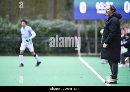 Brasschaat, Belgien. März 2024. Gantoises Cheftrainer Pascal Kina wurde während eines Hockeyspiels zwischen KHC Dragons und Gantoise am Sonntag, den 24. März 2024, in Brasschaat, am 18. Tag des ION Hockey League Wettbewerbs der belgischen Elitedivision, vorgestellt. BELGA FOTO TOM GOYVAERTS Credit: Belga Nachrichtenagentur/Alamy Live News Stockfoto