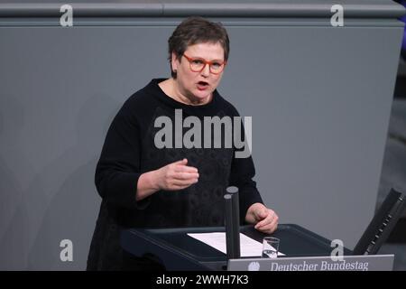 Berlin, Deutschland, 22.03.2024: Deutscher Bundestag: 161. Bundestagssitzung: Leni Breymaier, SPD *** Berlin, 22 03 2024 Deutscher Bundestag 161 Bundestagssitzung Leni Breymaier, SPD Copyright: XdtsxNachrichtenagenturx dts 33335 Stockfoto