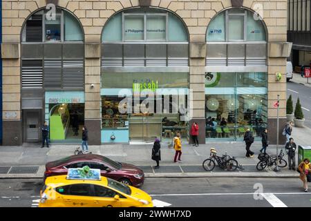 Wasabi Sushi & Bento ist ein japanisches Restaurant am Times Square, New York City, USA 2024 Stockfoto