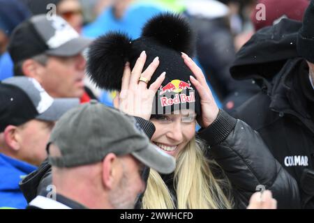 Saalbach Hinterglemm, Österreich. März 2024. SAALBACH-HINTERGLEMM, ÖSTERREICH - 24. MÄRZ: Lindsey Vonn aus den Vereinigten Staaten tritt am 23. März 2024 in Saalbach-Hinterglemm, Österreich an der Herren-Abfahrt an.240324 SEPA 24 024 - 20240324 PD4831 Credit: APA-defacto Datenbank und Contentmanagement GmbH/Alamy Live News Stockfoto