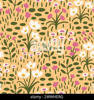 Hand gezeichnetes nahtloses Muster mit bunten Wiesenblumen auf gelbem Hintergrund. Heller lustiger Druck für Kinder im Kinderzimmer, weiß rosa orange Farben, einfache Illustration für Stoffverpackungspapier Stockfoto