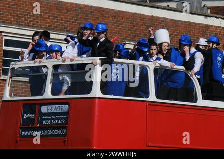 Stamford Hill, London, Großbritannien. März 2024. Jüdische Menschen feiern den Feiertag Purim aus dem Buch Esther. Quelle: Matthew Chattle/Alamy Live News Stockfoto