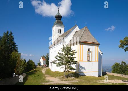 Slowenien, Selnica ob Dravi - 28. September 2023: Die Heilige Geistkirche auf Osterberg ist eine Wallfahrtskirche. Stockfoto