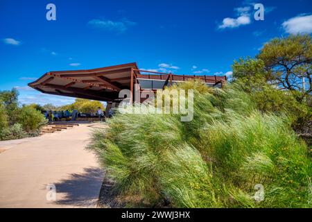 Murchison River vom Hawks Head Lookout im Kalbarri-Nationalpark an einem sonnigen Tag in Western Australia. Stockfoto