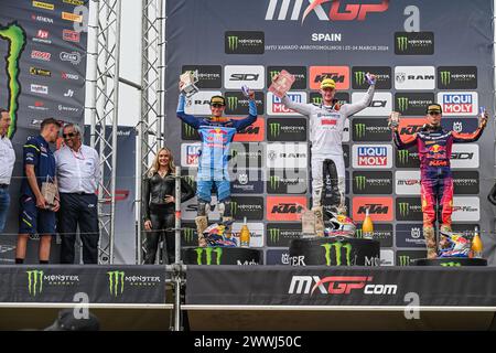 Spanien, Spanien. März 2024. Motocross-Weltmeisterschaft-Runde 2-MXGP von SPANIEN-MADRID-24 Marzo 2024-MX2 Klasse Podium während der MXGP von Spanien, Motocross-Rennen in Spanien, Spanien, 24. März 2024 Credit: Unabhängige Fotoagentur/Alamy Live News Stockfoto