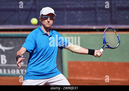 Manavgat, Antalya, Türkei. März 2024. Marc Renoult (FRA) kehrt während der Team- und Einzelweltmeisterschaften 2024 65-90 mit Vorhand zurück (Credit Image: © Mathias Schulz/ZUMA Press Wire) NUR ZUR REDAKTIONELLEN VERWENDUNG! Nicht für kommerzielle ZWECKE! Stockfoto