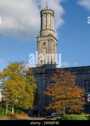 Uhrenturm des Aberdeen Arts Centre and Theatre (früher North Parish Church), Queen Street, Castlegate, Aberdeen, Aberdeenshire, Schottland, Großbritannien Stockfoto