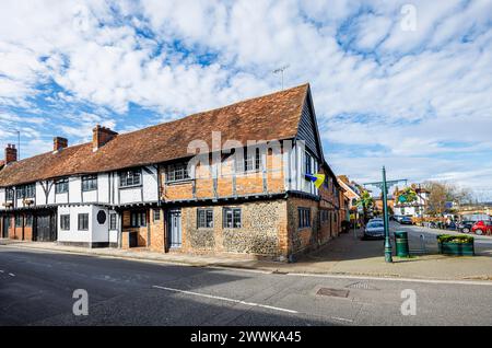 Historisches Fachwerkhaus Barn Cottage, The Old Granary, ein denkmalgeschütztes Gebäude in der Friday Street, Henley-on-Thames, einer Stadt im Süden von Oxfordshire Stockfoto
