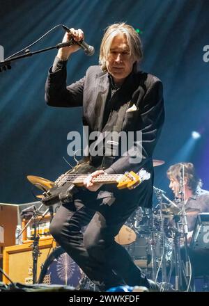 Nottingham, Großbritannien. 24. März 2024, Motorpoint Arena, Nottingham, Großbritannien. Veranstaltung: Simple Minds unterstützt von Del Amitri. Bildunterschrift: Justin Currie -Del Amitri Bild: Mark Dunn / Alamy Live News (Unterhaltung) Stockfoto