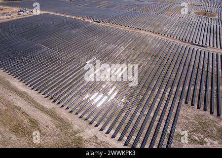 Solarfarm mit einer Fläche von über 500 Hektar in Wandoan South Queensland Australien Stockfoto