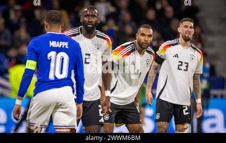 Lyon, Frankreich. März 2024. Kylian Mbappe (FRA), Antonio Rüdiger (Deutschland) Jonathan Tah (Deutschland) Robert Andrich (Deutschland) Frankreich - Stockfoto