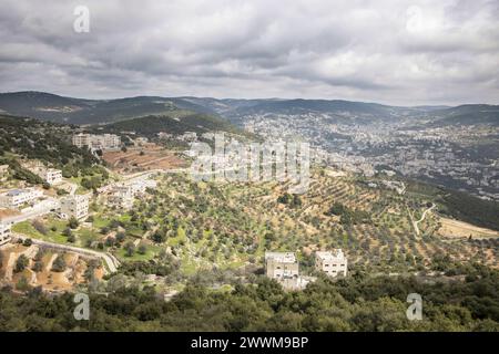 Blick von der Burg ajloun aus der Zeit um 1185 erbaut auf dem Berg auf in 1250 m Höhe in jordanien Stockfoto