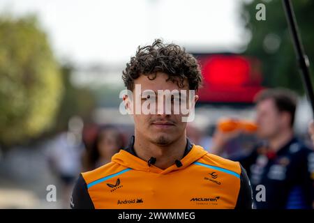 BAHRAIN INTERNATIONAL CIRCUIT, BAHRAIN - 23. FEBRUAR: Lando Norris, McLaren F1 MCL60 während der Bahrain-Tests auf dem Bahrain International Circuit am 23. Februar 2024 in Sakhir, Bahrain. (Foto: Michael Potts/BSR Agency) Credit: BSR Agency/Alamy Live News Stockfoto