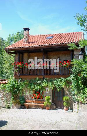 Casona. Barcena Mayor, Kantabrien, Spanien. Stockfoto