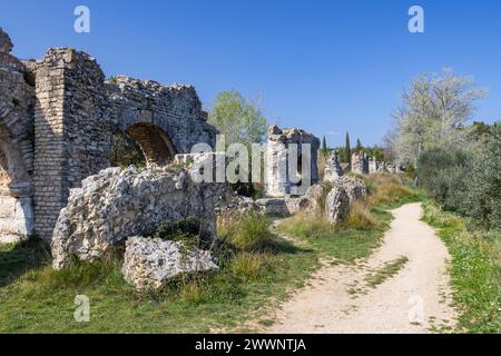 Barbegal Aquädukt (Aqueta Romain de Barbegal) in der Nähe von Arles, Fontvieille, Provence, Frankreich Stockfoto