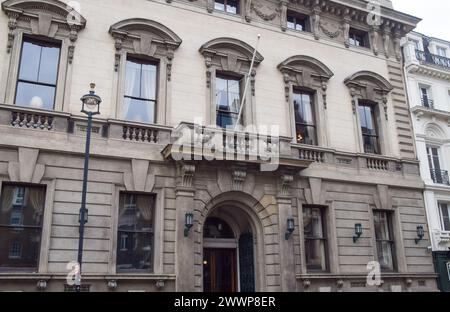 25. März 2024, London, England, UK: Außenansicht des Garrick Club, wie Berichte besagen, dass mindestens vier Richter aus dem Club in Covent Garden zurückgetreten sind, nachdem die Gegenreaktion über seine Mitgliedschaft in nur Männern stattgefunden hatte. (Kreditbild: © Vuk Valcic/ZUMA Press Wire) NUR REDAKTIONELLE VERWENDUNG! Nicht für kommerzielle ZWECKE! Stockfoto