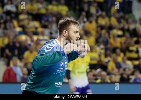 Kielece, Polen. Februar 2024. Andreas Wolff von Industria Kielce war beim EHF Champions League Spiel zwischen Industria Kielce und Kolstad Handball in Hala Legionów in Kielce zu sehen. Endpunktzahl: Industria Kielce 31: 23 Kolstad Handball. (Foto: Grzegorz Wajda/SOPA Images/SIPA USA) Credit: SIPA USA/Alamy Live News Stockfoto