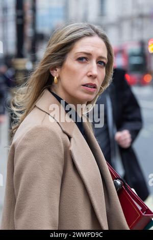 London, England, Großbritannien. März 2024. LAURA TROTT, Finanzministerin, sah, wie sie das Kabinett verließ. (Kreditbild: © Thomas Krych/ZUMA Press Wire) NUR REDAKTIONELLE VERWENDUNG! Nicht für kommerzielle ZWECKE! Quelle: ZUMA Press, Inc./Alamy Live News Stockfoto