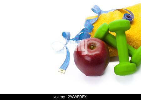 Fitnessgeräte. Gesundes Essen. kurzhanteln Stockfoto