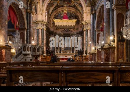 Die Innenräume der alten Stiftsgemeinde St. Paul's Shipwreck, Valletta, Malta Stockfoto