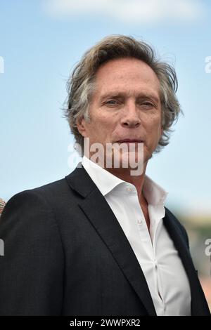 Schauspieler William Fichtner posierte während des Fotoaufrufs des Films „Hypnotic“ anlässlich der Filmfestspiele von Cannes am 26. Mai 2023 Stockfoto