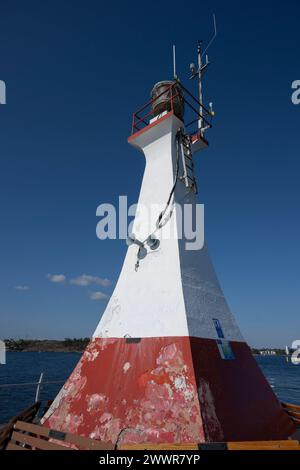 Leuchtturm am Ogden Point, ein Tiefwasserhafen in der südwestlichen Ecke der Stadt Victoria, British Columbia, Kanada Stockfoto