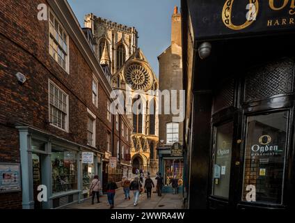 York Minster York England March 2024 York Minster, ehemals Kathedrale und Metropolitische Kirche von Saint Peter in York, ist eine anglikanische Kathedrale Stockfoto