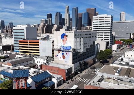 Eine allgemeine Gesamtansicht des Wandgemäldes der Los Angeles Dodgers, der als Hitter Shohei Ohtani im Miyako Hotel im Little Tokyo District von Los bekannt ist Stockfoto