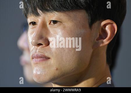 Lee Kang-in Spieler aus Südkorea während der Pressekonferenz vor dem Spiel im Rajamangala Stadium in Bangkok (Foto: Kittinun Rodsupan / SOPA Images/SIPA USA) Stockfoto